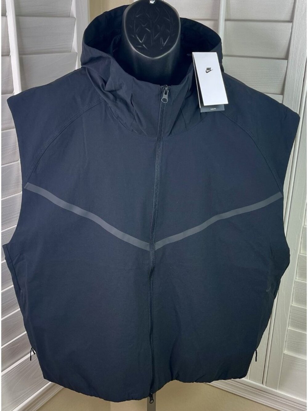 Nike Tech Dri-FIT Woven Black Windrunner Vest w/Hood HV0982-010, Men’s 2XL - NWT